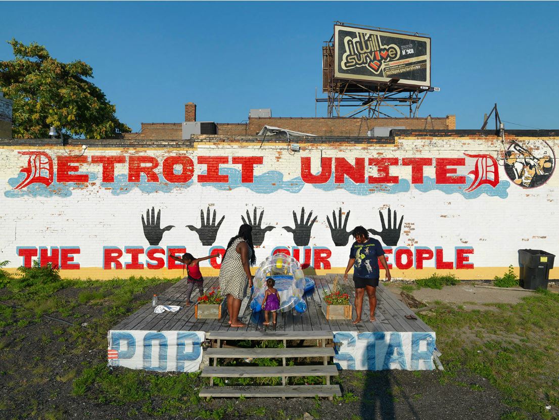 Detroit- ανακάμπτοντας συλλογικά